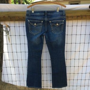 SOLD!!✨Paisley Sky • Women’s Bootcut Jeans • Size
